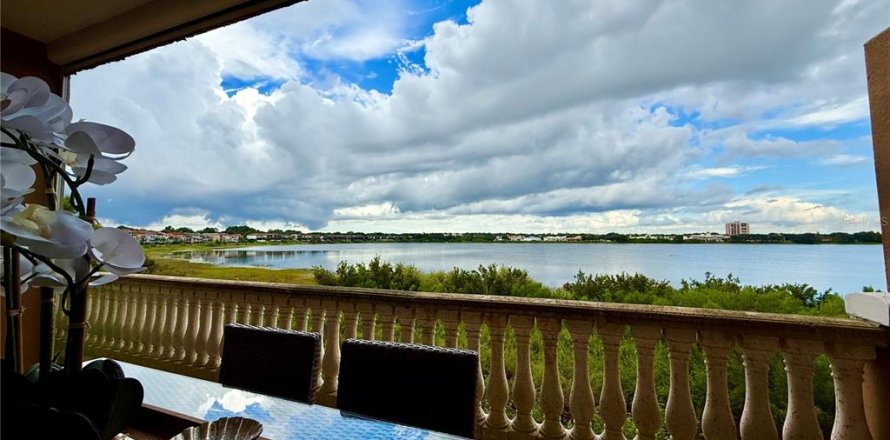 Condominio en Orlando, Florida, 2 dormitorios  № 1899656