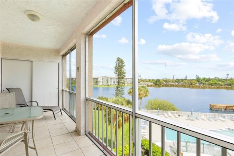Condo in Bradenton, Florida, 2 bedrooms  № 2142353 - photo 19