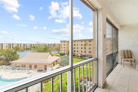 Condo in Bradenton, Florida, 2 bedrooms  № 2142353 - photo 20