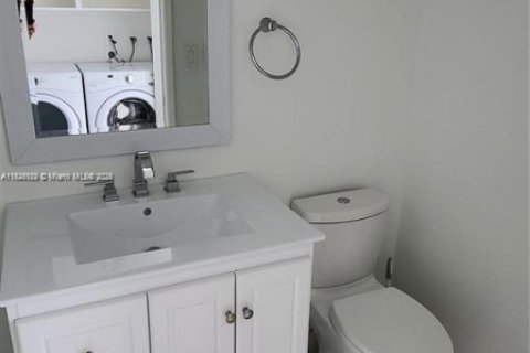 Copropriété à vendre à Aventura, Floride: 2 chambres, 126.44 m2 № 1877793 - photo 5