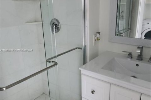 Copropriété à vendre à Aventura, Floride: 2 chambres, 126.44 m2 № 1877793 - photo 6
