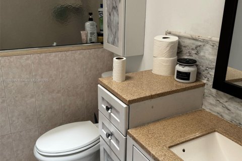 Casa en venta en Port St. Lucie, Florida, 3 dormitorios, 142.51 m2 № 1942185 - foto 17