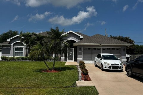 Casa en venta en Port St. Lucie, Florida, 3 dormitorios, 142.51 m2 № 1942185 - foto 1