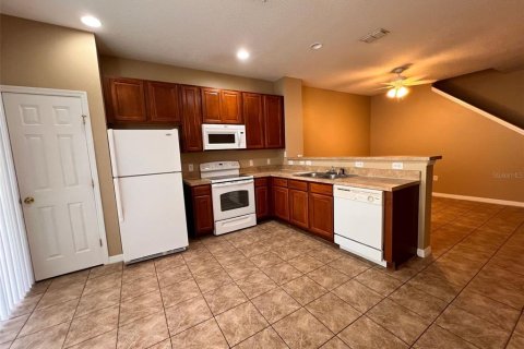 Townhouse in Kissimmee, Florida 3 bedrooms, 126.53 sq.m. № 2104776 - photo 6
