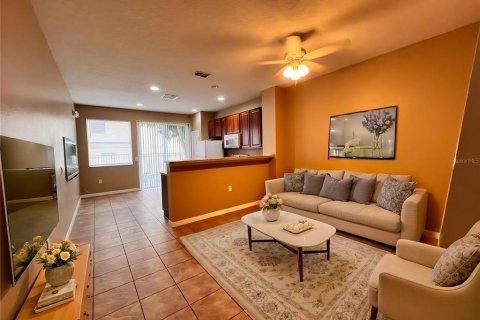 Townhouse in Kissimmee, Florida 3 bedrooms, 126.53 sq.m. № 2104776 - photo 4