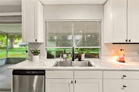 Villa ou maison à vendre à Palm Coast, Floride: 3 chambres, 137.12 m2 № 2413489 - photo 13