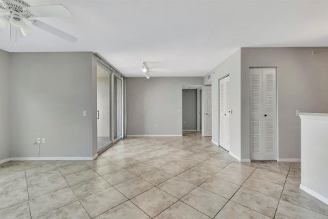 Copropriété à louer à Boynton Beach, Floride: 3 chambres, 114.55 m2 № 2336934 - photo 12