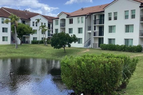 Copropriété à louer à Boynton Beach, Floride: 3 chambres, 114.55 m2 № 2336934 - photo 2