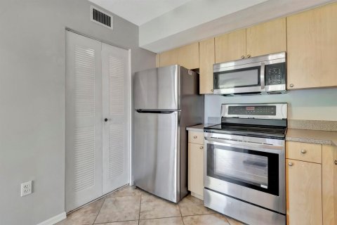 Copropriété à louer à Boynton Beach, Floride: 3 chambres, 114.55 m2 № 2336934 - photo 4