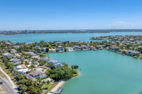 Villa ou maison à vendre à Sarasota, Floride: 3 chambres, 344.3 m2 № 2218673 - photo 30