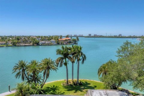 Villa ou maison à vendre à Sarasota, Floride: 3 chambres, 344.3 m2 № 2218673 - photo 21