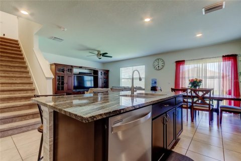 House in Wesley Chapel, Florida 5 bedrooms, 242.01 sq.m. № 1620825 - photo 26