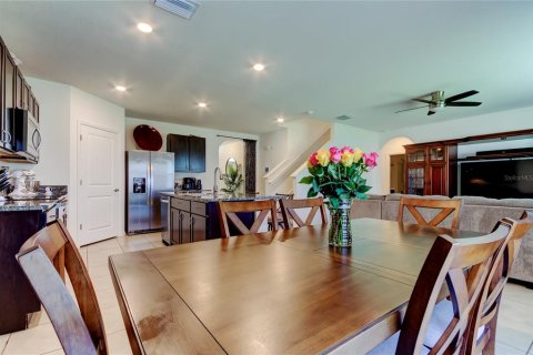 House in Wesley Chapel, Florida 5 bedrooms, 242.01 sq.m. № 1620825 - photo 16
