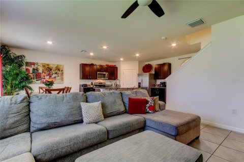 House in Wesley Chapel, Florida 5 bedrooms, 242.01 sq.m. № 1620825 - photo 13