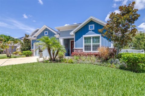 House in Tampa, Florida 4 bedrooms, 244.7 sq.m. № 1828391 - photo 3