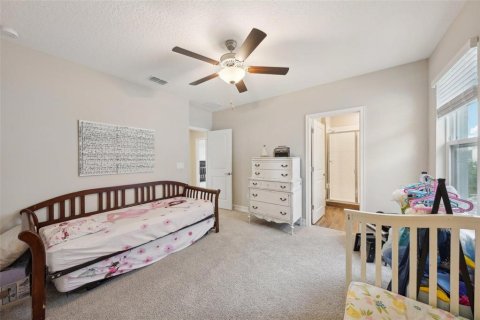 House in New Port Richey, Florida 5 bedrooms, 300.17 sq.m. № 1614573 - photo 26
