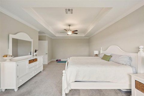 House in New Port Richey, Florida 5 bedrooms, 300.17 sq.m. № 1614573 - photo 17
