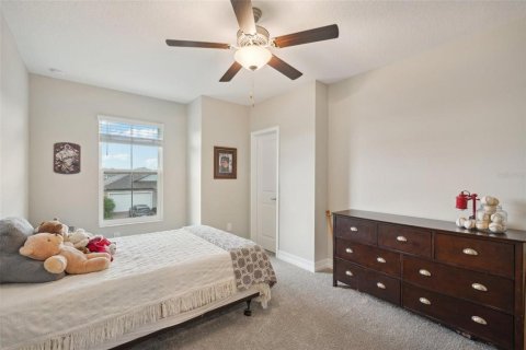 House in New Port Richey, Florida 5 bedrooms, 300.17 sq.m. № 1614573 - photo 28