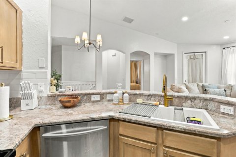 Townhouse in Riviera Beach, Florida 2 bedrooms, 94.95 sq.m. № 2401378 - photo 20