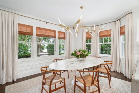 Casa en venta en Orlando, Florida, 4 dormitorios, 386.75 m2 № 1783125 - foto 21