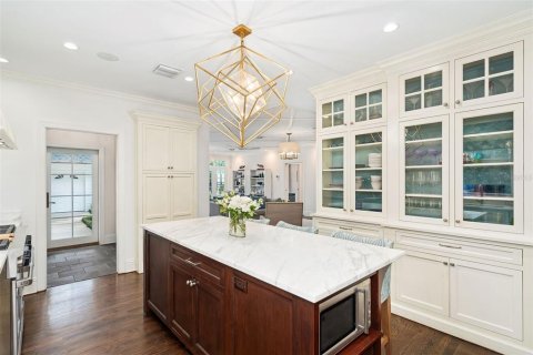 Casa en venta en Orlando, Florida, 4 dormitorios, 386.75 m2 № 1783125 - foto 17
