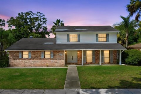 Casa en Mount Dora, Florida 3 dormitorios, 199.37 m2 № 2364151