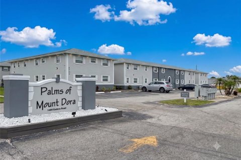 Condo à Mount Dora, Floride, 1 chambre  № 2379184