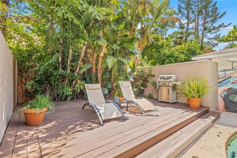 Casa en venta en Saint Petersburg, Florida, 3 dormitorios, 170.57 m2 № 1844302 - foto 22