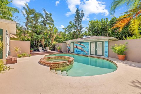 Casa en venta en Saint Petersburg, Florida, 3 dormitorios, 170.57 m2 № 1844302 - foto 24