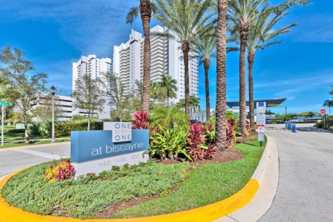 Copropriété à vendre à North Miami, Floride: 3 chambres, 169.27 m2 № 1932816 - photo 1