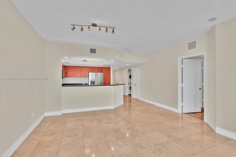 Copropriété à vendre à North Miami, Floride: 3 chambres, 169.27 m2 № 1932816 - photo 15