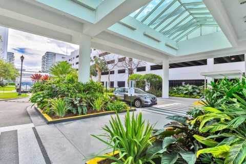 Copropriété à vendre à North Miami, Floride: 3 chambres, 169.27 m2 № 1932816 - photo 3