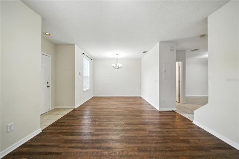 Adosado en alquiler en Wesley Chapel, Florida, 3 dormitorios, 130.16 m2 № 1906131 - foto 2
