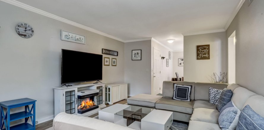 Condominio en Jacksonville, Florida, 1 dormitorio № 843296