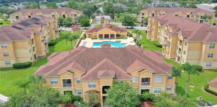 Condo in Davenport, Florida, 4 bedrooms № 2388979