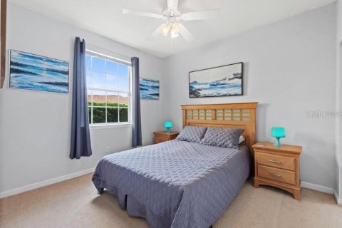 Condo in Davenport, Florida, 4 bedrooms № 2388979 - photo 7