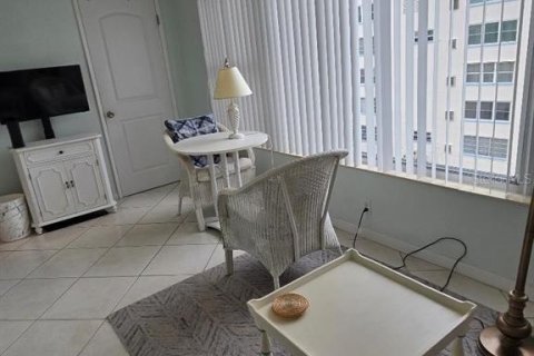 Copropriété à louer à Gulfport, Floride: 2 chambres, 104.05 m2 № 1905913 - photo 13
