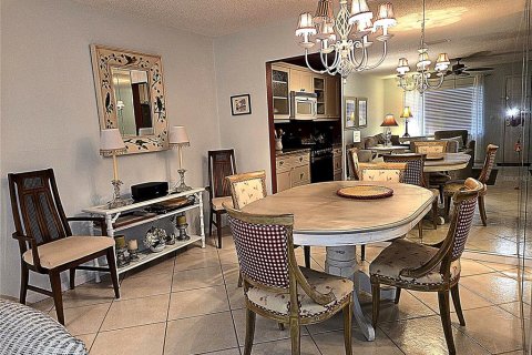 Снять в аренду кондоминиум в Галфпорта, Флорида 9 комнат, 104.05м2, № 1905913 - фото 7