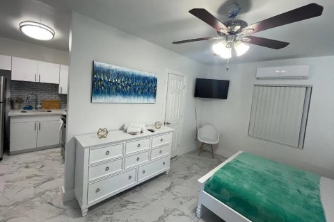 Apartment in Boca Raton, Florida 3 rooms, 55.74 sq.m. № 2146354 - photo 4