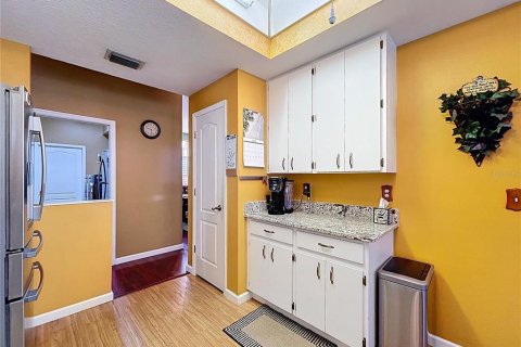 House in Lutz, Florida 3 bedrooms, 177.81 sq.m. № 1801338 - photo 21