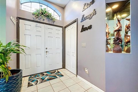 House in Lutz, Florida 3 bedrooms, 177.81 sq.m. № 1801338 - photo 11