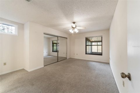 Commercial property in Ocala, Florida 4 bedrooms, 225.57 sq.m. № 1723519 - photo 14