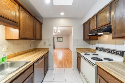 Commercial property in Ocala, Florida 4 bedrooms, 225.57 sq.m. № 1723519 - photo 11