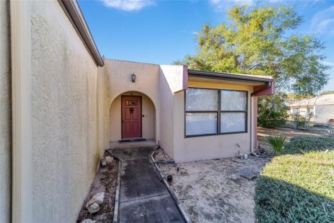 Commercial property in Ocala, Florida 4 bedrooms, 225.57 sq.m. № 1723519 - photo 27