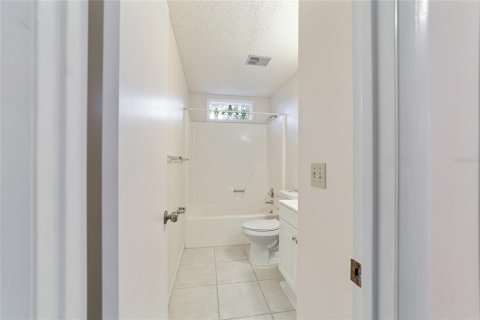 Commercial property in Ocala, Florida 4 bedrooms, 225.57 sq.m. № 1723519 - photo 21