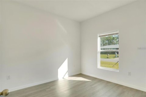 Villa ou maison à vendre à Palm Bay, Floride: 4 chambres, 155.89 m2 № 2424025 - photo 19