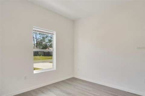 Villa ou maison à vendre à Palm Bay, Floride: 4 chambres, 155.89 m2 № 2424025 - photo 18