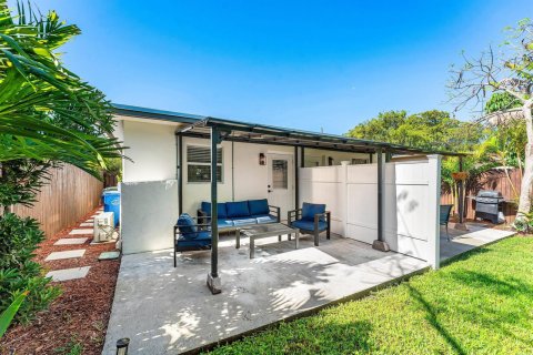 Immobilier commercial à vendre à Oakland Park, Floride: 97.55 m2 № 2153623 - photo 17