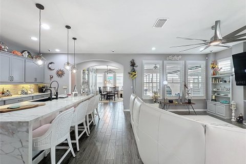 Villa ou maison à vendre à Groveland, Floride: 2 chambres, 178.19 m2 № 2095887 - photo 17