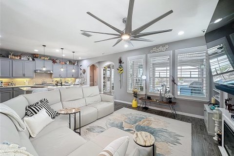 Villa ou maison à vendre à Groveland, Floride: 2 chambres, 178.19 m2 № 2095887 - photo 15